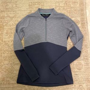 (XS) grey fitted half zip Under Armour top